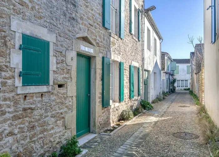 Macédocy Maison De Charme Au Cœur Du Village Сasa de vacaciones